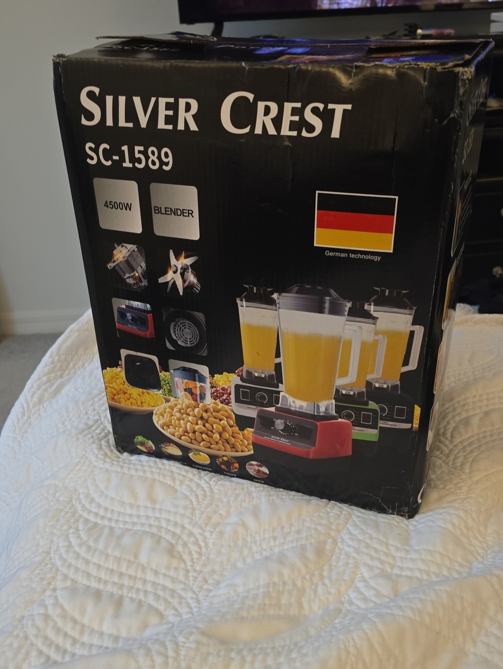 Silver Crest SC-1589 Commercial Grade Blender - Black with Red Base